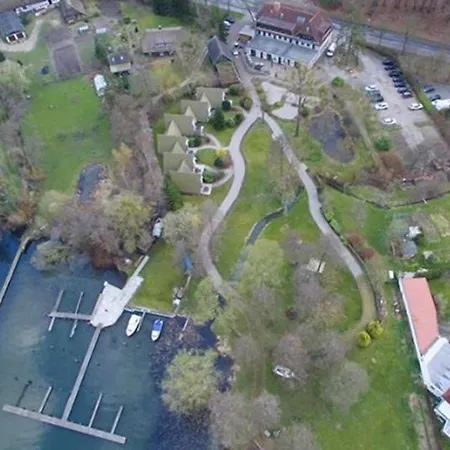 Haus Am * Σβερίν